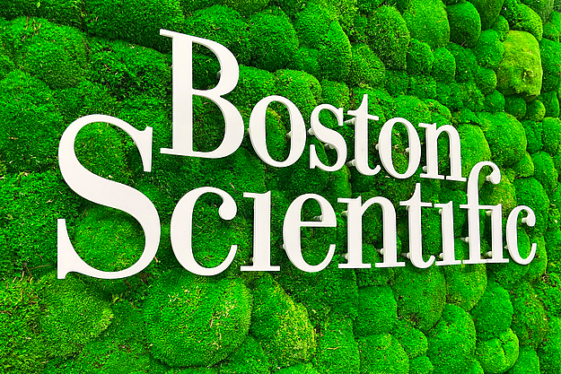 Konturschrift auf Kugelmoos - 5mm