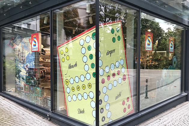 XXL Spielbrett - "Mensch ärgere Dich nicht" als Dekoelement.