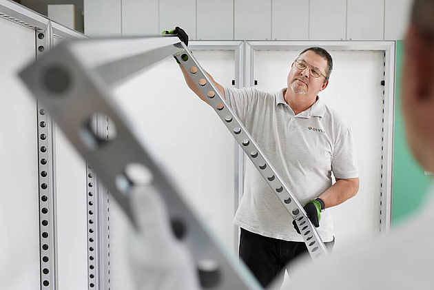 Sichtprüfung Lager Berlin Ordnung und Prüfung Lager Olala