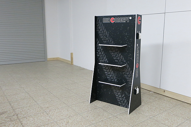 Steckregal zur Produktpräsentation aus 10mm Leichtschaumplatte.