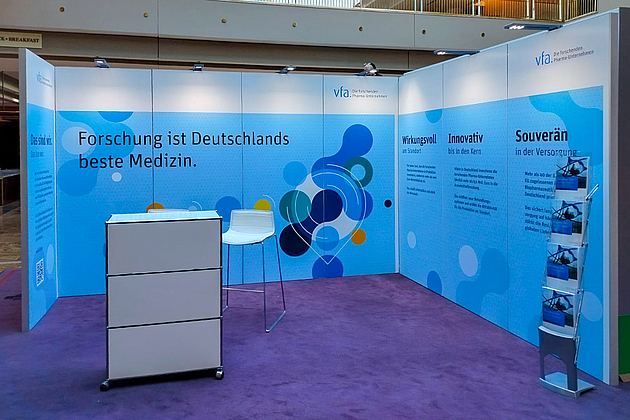 Beispiel - Plattenfüllung beMatrix, geteilte Grafik auf Format.