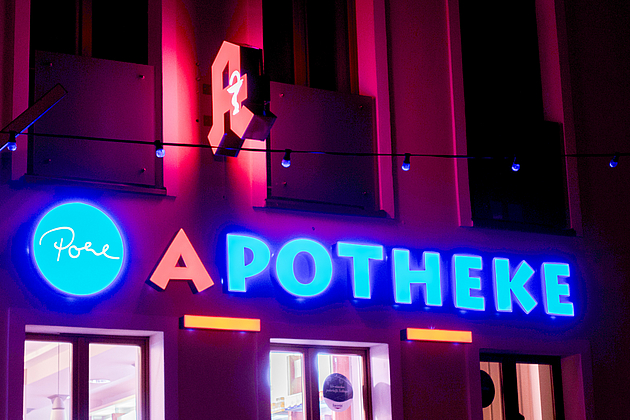 Beispiel - Leuchtwerbung, Leuchtbuchstaben