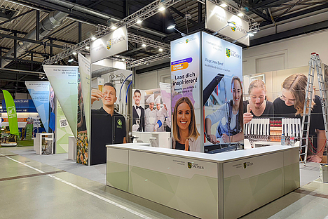 Sächsische Staatsministerium für Kultus. Messestand - KarriereStart 2025.